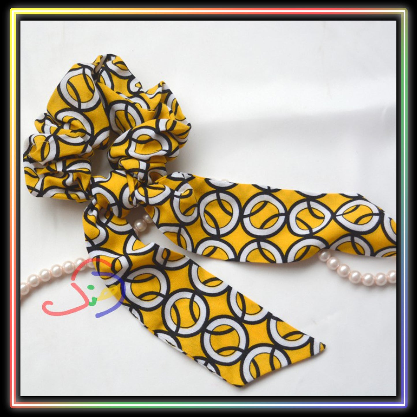 Bow Scrunchie (Circles)