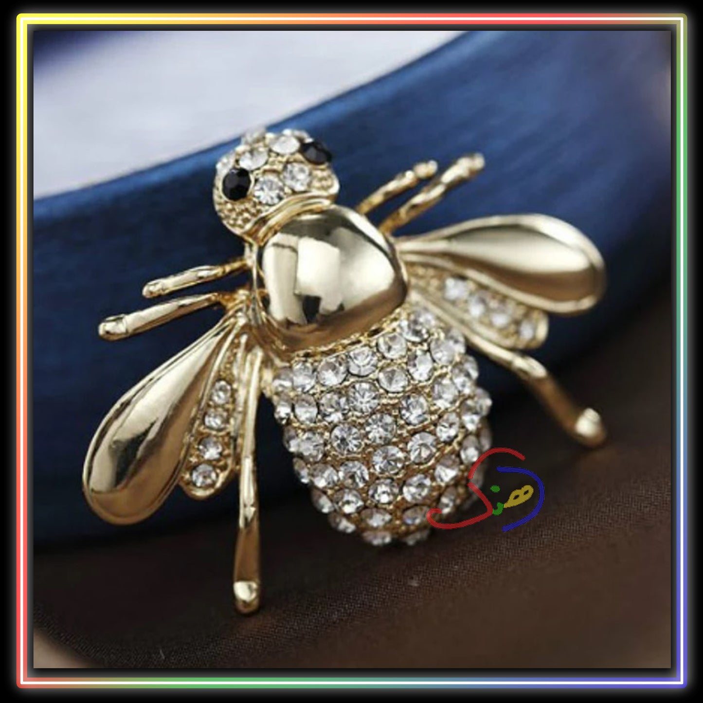 Bee Brooch